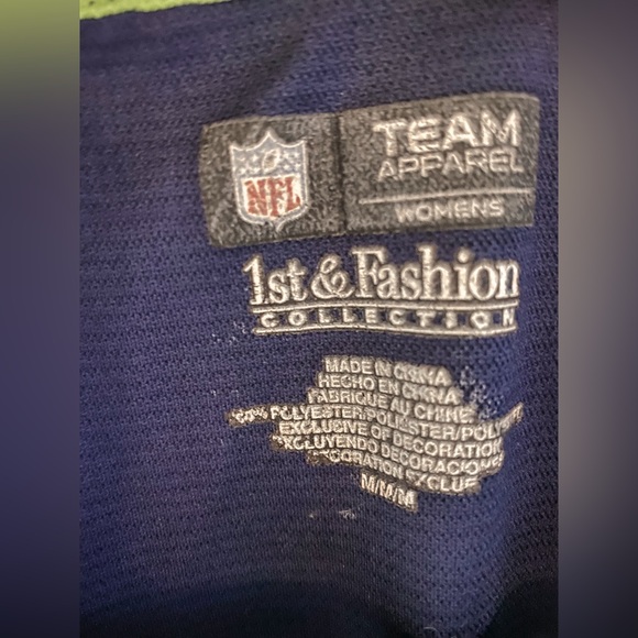 NFL Seahawks 1st & Fashion Collection Medium Sequin Jersey - Picture 4 of 4